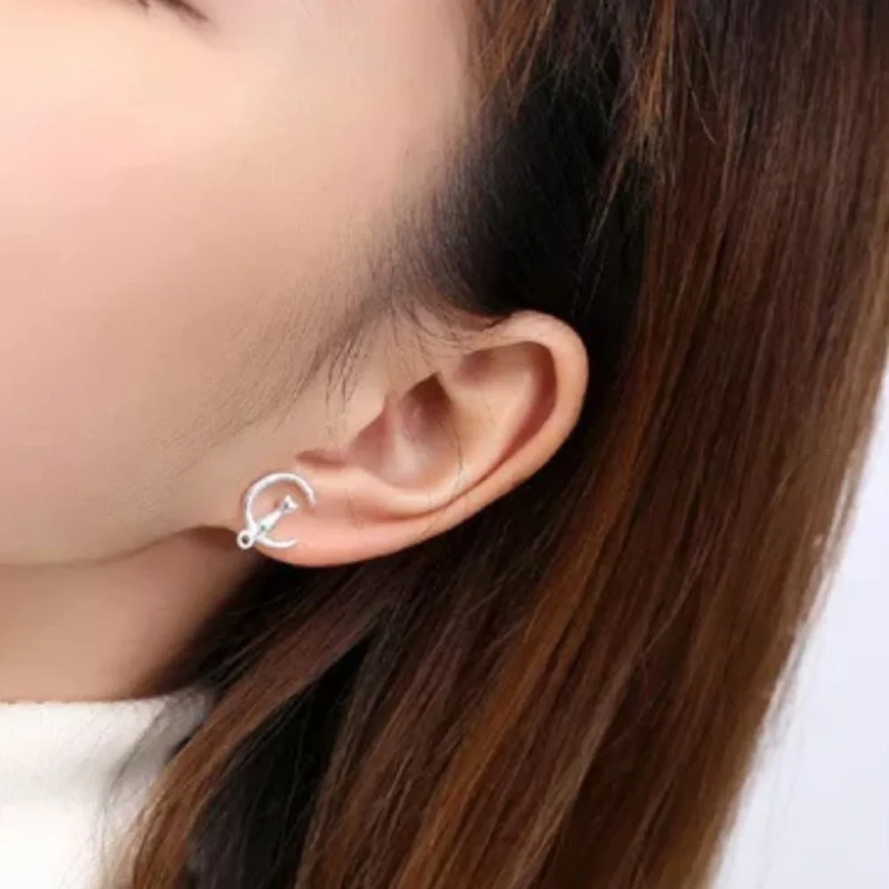 🌟 Sterling Silver 925 Cat Moon Earrings